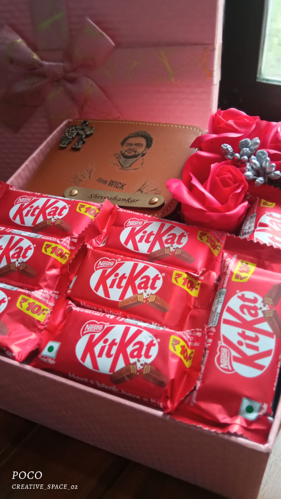 Premium festive hamper